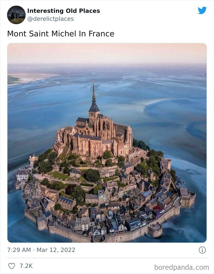 4. "Mont Saint-Michel, Francja"