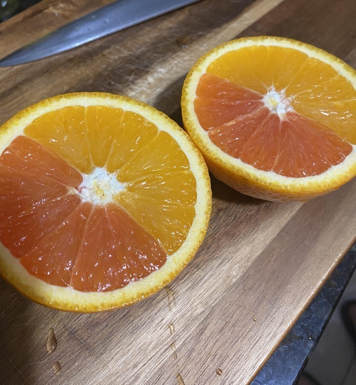 2. "Moja pomarańcza ma dwie strony."
