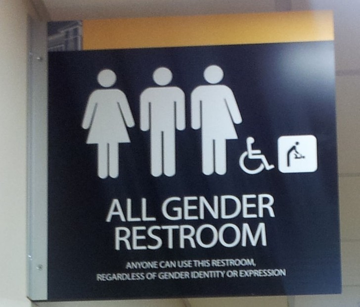 6. W Stanach Zjednoczonych, Kanadzie, Japonii, i Tajlandii można znaleźć łazienki przeznaczone dla wszystkich płci.