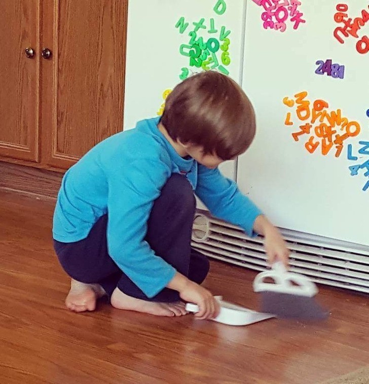 1. "Mój syn miał wczoraj urodziny. Stwierdził, że posprząta cały dom."