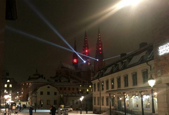 Gdy twój kościół jest wyposażony w lasery: