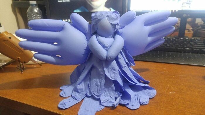 Aniołek z rękawiczek