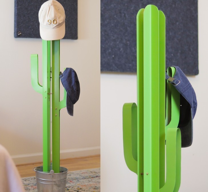 "Zrobiłem metalowego kaktusa na moje czapki."