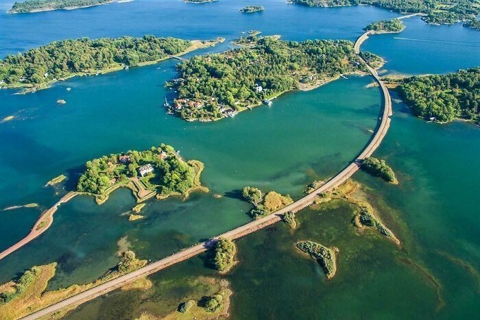 Droga łącząca poszczególne wyspy archipelagu Alandzkiego