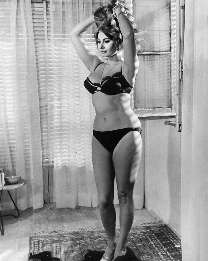 "Wolę jeść makaron i pić wino niż być w idealnym rozmiarze" Sophia Loren, 1965