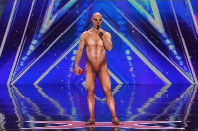 Byli przekonani, że wyszedł na scenę nago! Ukraiński tancerz podbija Amerykańskie Mam Talent!