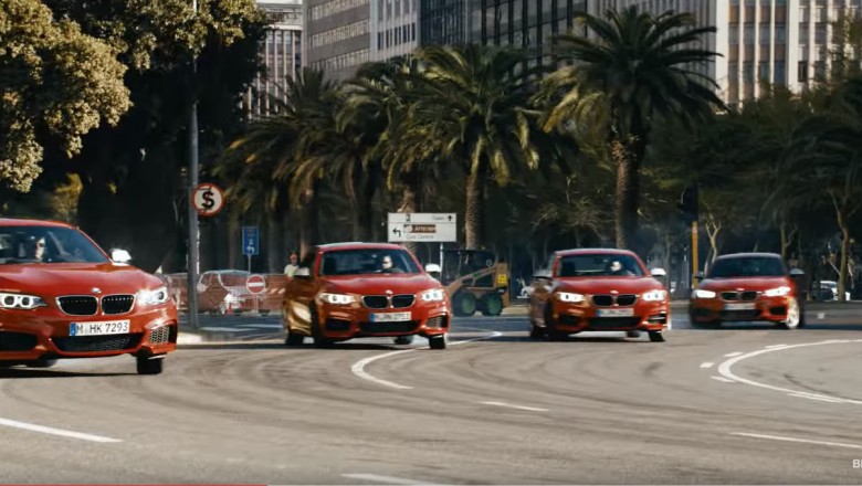 Driftmob z udziałem pięciu BMW M235i! Nic dziwnego, że zamknęli centrum miasta! 