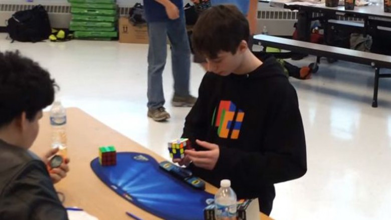 Dzieciak pobił rekord świata w układaniu Kostki Rubika! Poniżej 5 sekund! Niesamowite! 