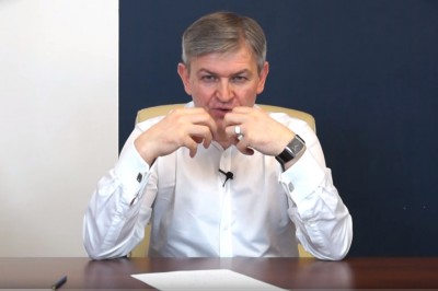 Jak poznać, że ktoś kłamie? 8 oznak nieszczerości na które powinieneś zwrócić uwagę! 