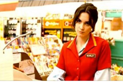 Kasjerka upokorzyła młoda parę którą nie było stać by zapłacić za całe zakupy! Wtedy usłyszała TO!