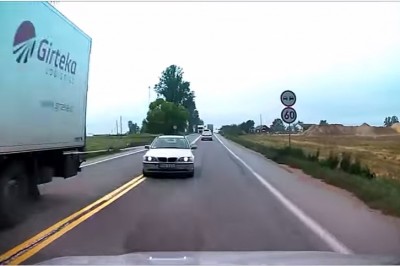 Konkretna czołówka BMW z Hondą! Jedziesz sobie spokojnie swoim pasem, a tu nagle taka akcja!