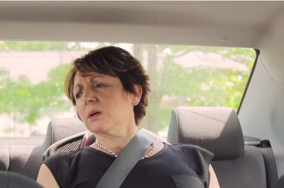 Ludzie potrafią zostawić dziecko w rozgrzanym aucie!? Żaden dorosły tego nie wytrzyma!