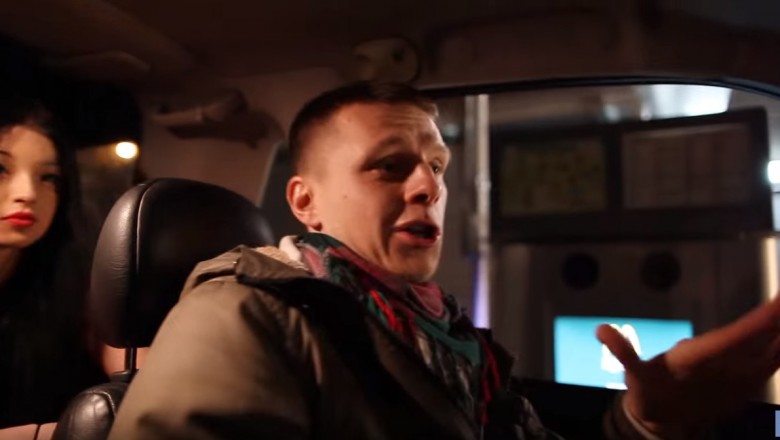 "Mam smaka na Big Maca za piątaka!" Raper na freestyle'u zamawia żarcie na McDrive!