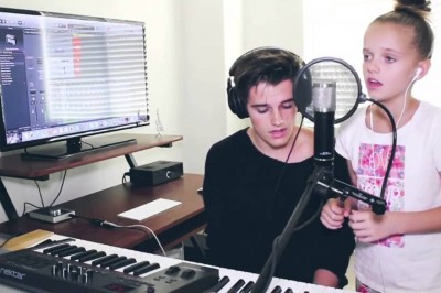 Nagrywał swój przebój kiedy 