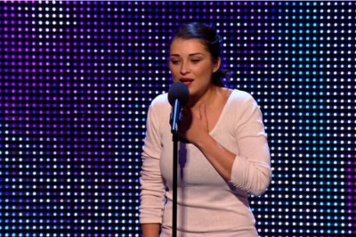 Nie powiedziała rodzinie o swoim występie żeby jej nie wyśmiali! Gdy zaczęła ludzie zamarli!