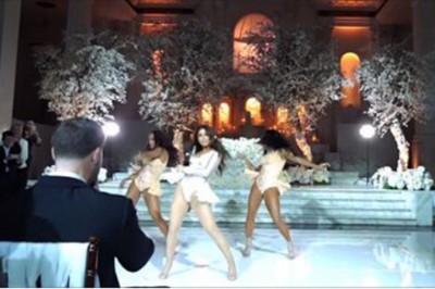 Pan młody siedział z opadniętą szczęką! Takich umiejętności tanecznych pozazdrościła by jej Beyonce!