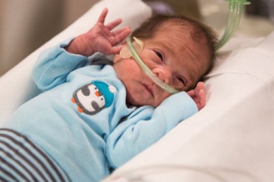 Pomimo śmierci mózgu urodziła dziecko! Chłopczyk urodził się 54 dni po śmierci własnej mamy! 