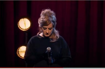 Poszukiwali sobowtóra Adele! Gdy prawdziwa Adele pojawiła się na scenie, nie wypadała za dobrze!