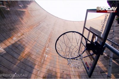 Rekord świata w rzucie do kosza! Rzut z zapory Gordon na Tasmanii - wysokość 126.5 m!