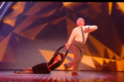 Szalony występ w Mam Talent! Staruszek wyszedł na scenę i zaczął potrząsać tyłkiem, a po chwili...