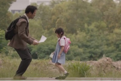 Wiedziała, że jej tata często kłamie! Napisała więc do niego list!