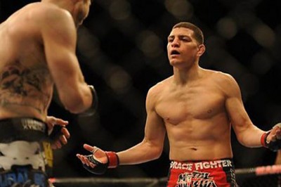 Zawodnik MMA błaznował w ringu! Szybko dostał lekcję pokory od konkretnego typa! 