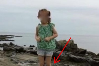 Zrobił zdjęcie córce na skalnym klifie! Na fotografii widzi coś przerażającego miedzy jej nogami!