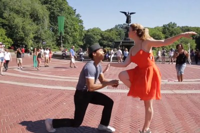 Ćwiczyli wspólnie ten taniec od miesięcy! Kiedy chłopak zaskoczył ją ostatnim ruchem, Ona oniemiała! 