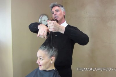 Miała dość ukrywania siwych włosów! 41 latka zdecydowała się na radykalną zmianę fryzury!