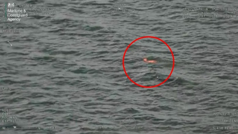 Ratownicy zauważyli w morzu dziwny kształt! Gdy przyjrzeli się bliżej, natychmiast zawrócili łódź! 