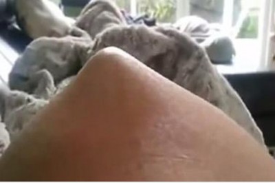 Mama poczuła jak dziecko kopie! Zaczęła nagrywać brzuszek kiedy pojawiło się coś szokującego!