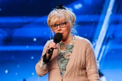 Dystyngowana 68-letnia emerytka postanowiła wystąpić w Mam Talent! Gdy zaczęła śpiewać widowni opadły szczęki! 