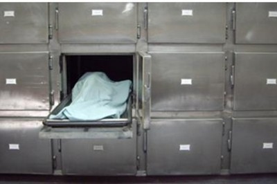 Załamani rodzicie musieli zidentyfikować syna w kostnicy! Doznali szoku, kiedy ujrzeli jego ciało!