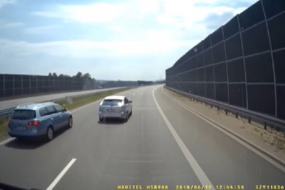 Popis skrajnej głupoty szeryfa drogowego na trasie S-1 na wysokości Wilkowic koło Bielska-Białej!