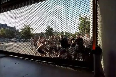 Konkretna zadyma przed kasami w Warszawie! Doszło do bójki między kibicami Legii i Lechii Gdańsk!