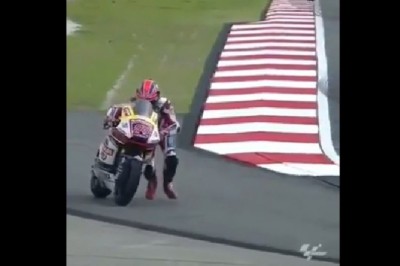 Daleko nie ujechał. Jeden z bardziej pechowych motocyklistów jakiego widzieliśmy