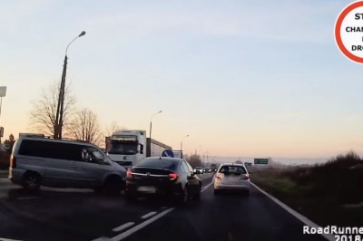 Pirat drogowy w Insigni bez zahamowań. Tak się szarżuje po polskich drogach