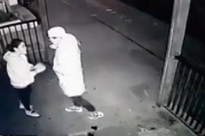 Cztery szybkie od sąsiada powstrzymały cwaniaka startującego z łapami do dziewczyny