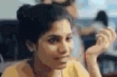 Co robić kiedy dziewczyna przyłapie Cię na obserwowaniu innej? Idealne wyjście z sytuacji