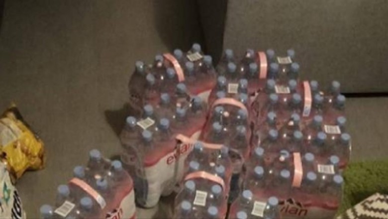 Powiedziała mężowi, żeby kupił 12 sztuk wody. Zdjęcie z jego zakupów zostało hitem w sieci 