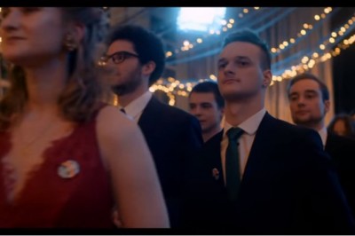 Pierwszy raz zatańczyli takiego poloneza na studniówce w Polsce. Chłopcy tańczyli z chłopcami