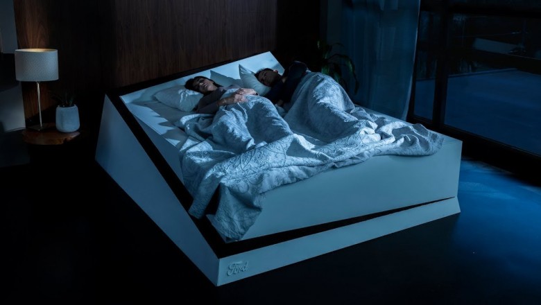 Sprytne łóżko przesunie samolubnego śpiocha na jego miejsce