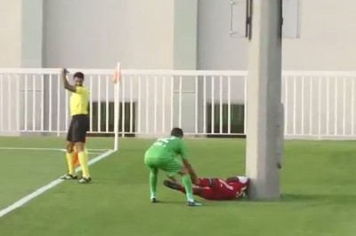 Zawodnik znokautował się podczas meczu. Musieli wzywać lekarzy