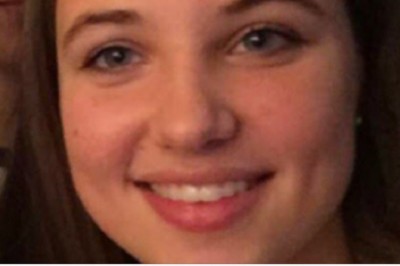 Zobaczyli zdjęcie córki i od razu wyrzucili ją z domu. Oboje stwierdzili, że się nią brzydzą