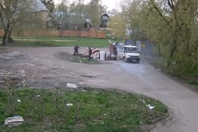 Chcieli podrzucić chemicznie śmieci. Szybko tego pożałowali