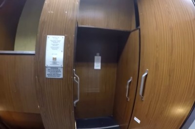 Winda, która jeździ w bok i nigdy się nie zatrzymuje. Ciekawostka w Gmachu Sejmu Śląskiego 