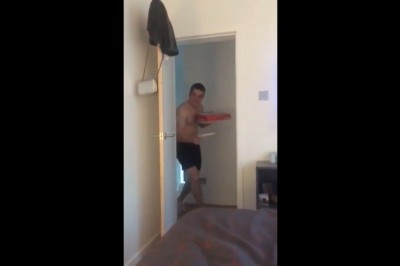 Kiedy wpadasz do sypialni dziewczyny i narobisz sobie tylko wstydu 