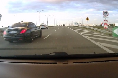 Leciał Mietkiem ile fabryka dała. Po chwili robił go na S-8 w Warszawie