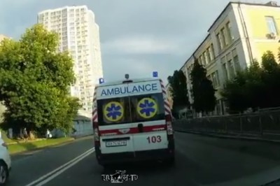 Ziomale nie pijcie beze mnie. Kiedy masz takie parcie, że uciekasz z ambulansu 