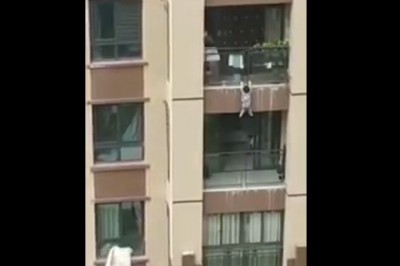 2-letni chłopiec wypadł z balkonu na 6 piętrze. Wszystko nagrał sąsiad 